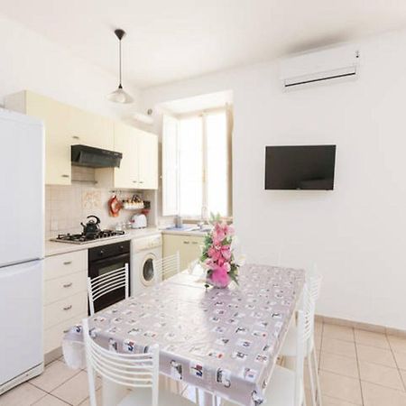 Chung cư 65 m² 2 phòng ngủ, 1 phòng tắm riêng ở Vatican Roma Phòng bức ảnh